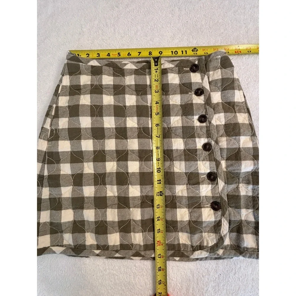 Madewell Quilted Mini Skirt Size 4 Olive Green Buffalo Check Button Front Wrap - Picture 4 of 4